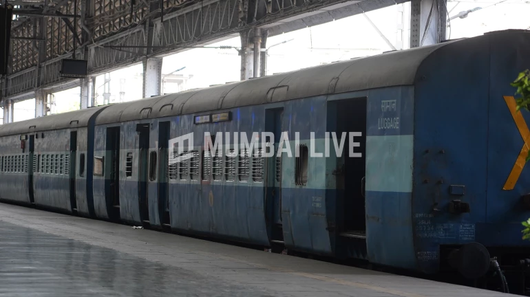 December Inauguration Targeted for Semi-High-Speed Mumbai–Ahmedabad Rail Corridor
